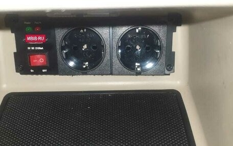 Mercedes-Benz V-Класс, 2019 год, 5 400 000 рублей, 13 фотография