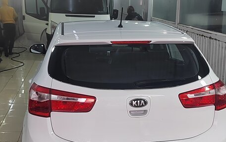KIA Rio III рестайлинг, 2013 год, 900 000 рублей, 14 фотография