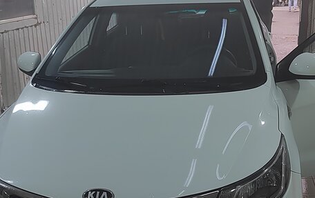 KIA Rio III рестайлинг, 2013 год, 900 000 рублей, 15 фотография