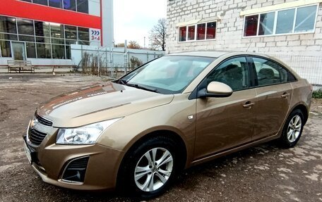 Chevrolet Cruze II, 2013 год, 675 000 рублей, 6 фотография
