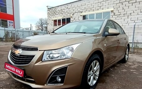 Chevrolet Cruze II, 2013 год, 675 000 рублей, 5 фотография