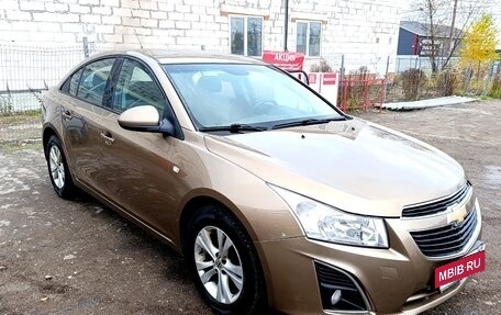 Chevrolet Cruze II, 2013 год, 675 000 рублей, 2 фотография