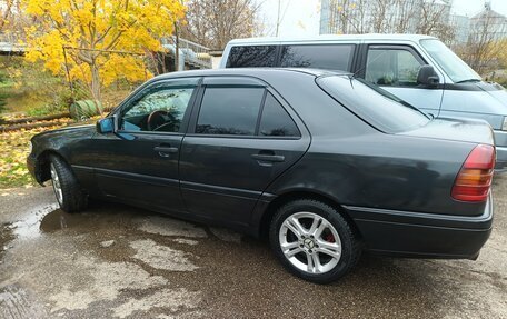 Mercedes-Benz C-Класс, 1995 год, 335 000 рублей, 8 фотография