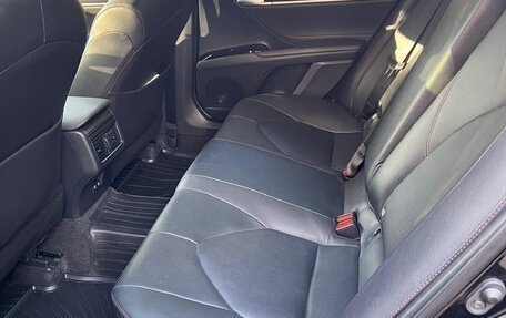 Toyota Camry, 2020 год, 3 200 000 рублей, 2 фотография