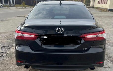 Toyota Camry, 2020 год, 3 200 000 рублей, 5 фотография