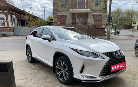 Lexus RX IV рестайлинг, 2021 год, 6 300 000 рублей, 4 фотография