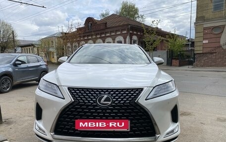 Lexus RX IV рестайлинг, 2021 год, 6 300 000 рублей, 3 фотография