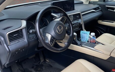 Lexus RX IV рестайлинг, 2021 год, 6 300 000 рублей, 14 фотография