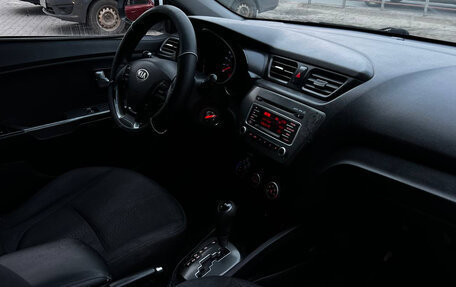 KIA Rio III рестайлинг, 2016 год, 550 000 рублей, 10 фотография