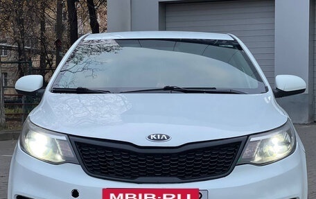 KIA Rio III рестайлинг, 2016 год, 550 000 рублей, 3 фотография