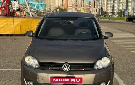 Volkswagen Golf Plus II, 2013 год, 600 000 рублей, 1 фотография