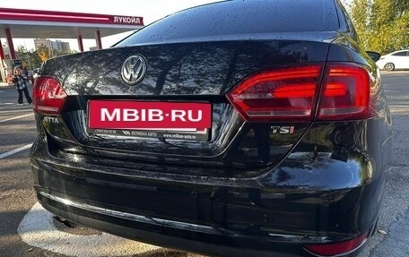 Volkswagen Jetta VI, 2014 год, 1 050 000 рублей, 17 фотография