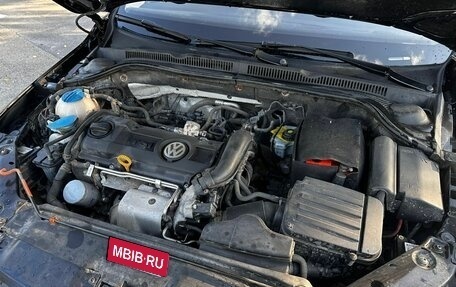 Volkswagen Jetta VI, 2014 год, 1 050 000 рублей, 15 фотография