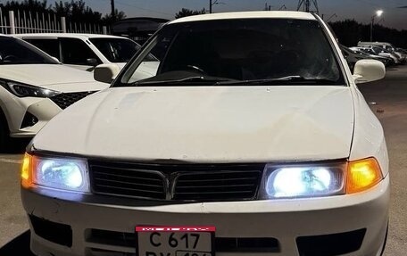 Mitsubishi Mirage VI рестайлинг, 1998 год, 210 000 рублей, 13 фотография