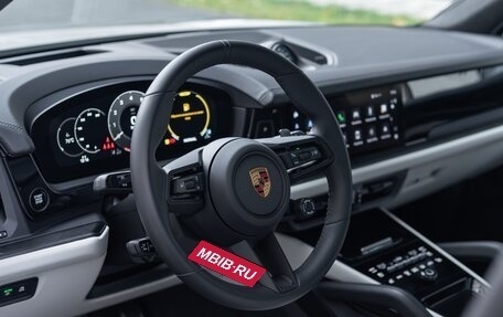 Porsche Cayenne III, 2024 год, 23 490 000 рублей, 20 фотография