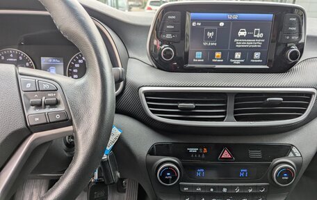 Hyundai Tucson III, 2019 год, 2 355 000 рублей, 16 фотография