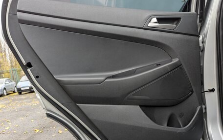 Hyundai Tucson III, 2019 год, 2 355 000 рублей, 21 фотография