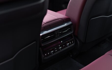 Lexus LX, 2025 год, 18 490 000 рублей, 39 фотография