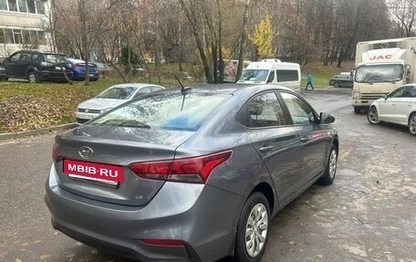 Hyundai Solaris II рестайлинг, 2018 год, 1 150 000 рублей, 5 фотография