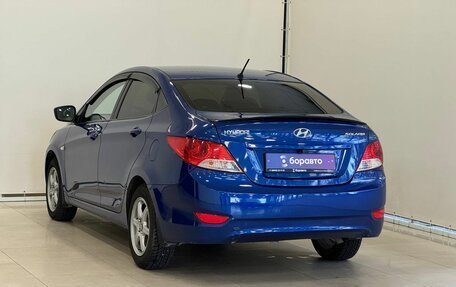 Hyundai Solaris II рестайлинг, 2011 год, 810 000 рублей, 7 фотография