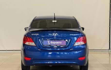 Hyundai Solaris II рестайлинг, 2011 год, 810 000 рублей, 8 фотография