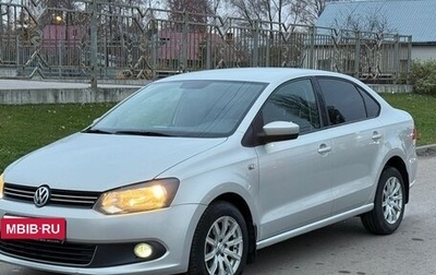 Volkswagen Polo VI (EU Market), 2013 год, 734 000 рублей, 1 фотография