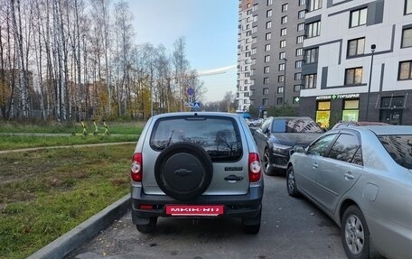 Chevrolet Niva I рестайлинг, 2013 год, 550 000 рублей, 8 фотография