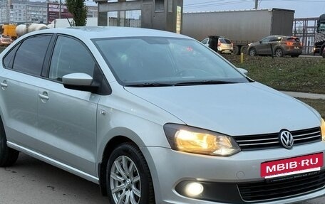 Volkswagen Polo VI (EU Market), 2013 год, 734 000 рублей, 3 фотография