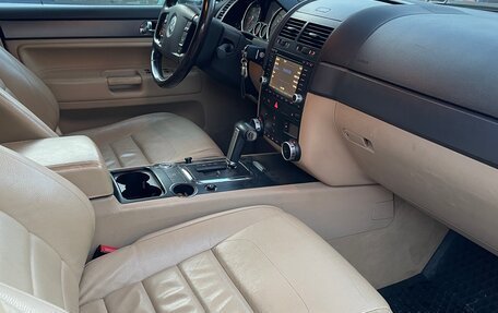 Volkswagen Touareg III, 2007 год, 1 150 000 рублей, 9 фотография