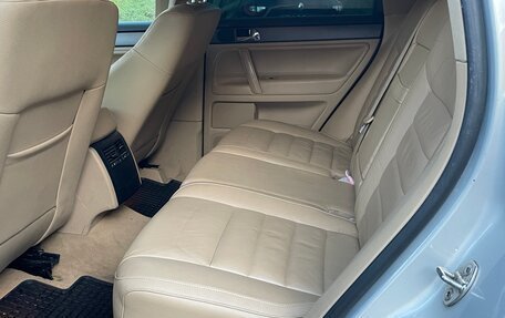 Volkswagen Touareg III, 2007 год, 1 150 000 рублей, 12 фотография