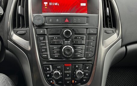 Opel Astra J, 2011 год, 660 000 рублей, 4 фотография