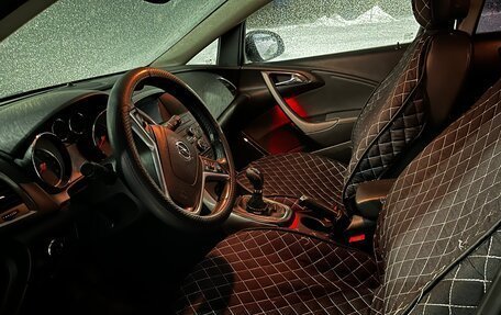 Opel Astra J, 2011 год, 660 000 рублей, 14 фотография