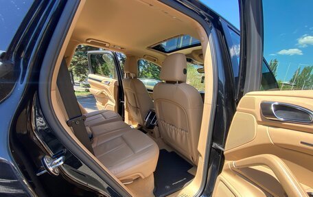 Porsche Cayenne III, 2011 год, 2 850 000 рублей, 10 фотография