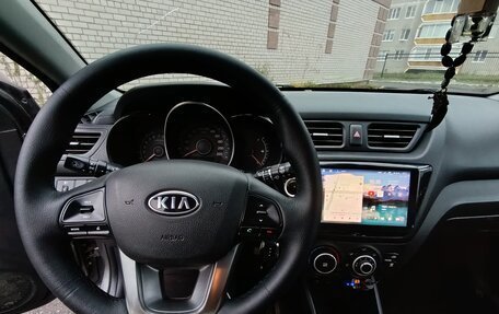 KIA Rio III рестайлинг, 2012 год, 800 000 рублей, 5 фотография