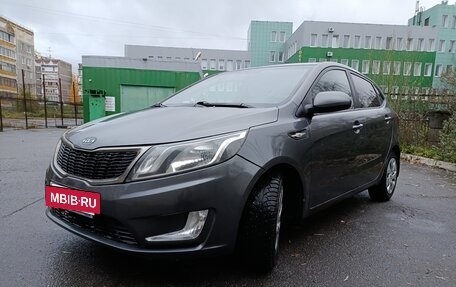 KIA Rio III рестайлинг, 2012 год, 800 000 рублей, 2 фотография