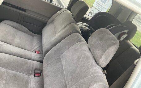 Mitsubishi Dion I рестайлинг, 2000 год, 300 000 рублей, 5 фотография