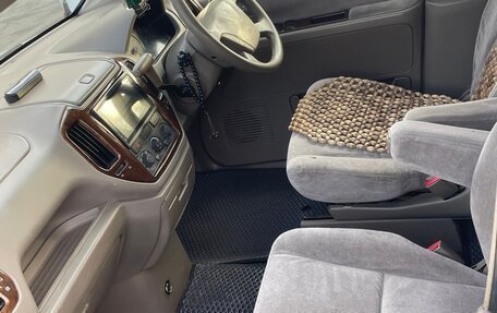 Mitsubishi Dion I рестайлинг, 2000 год, 300 000 рублей, 6 фотография