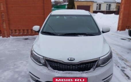 KIA Rio III рестайлинг, 2016 год, 1 000 000 рублей, 2 фотография