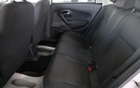 Volkswagen Polo VI (EU Market), 2011 год, 1 089 000 рублей, 20 фотография