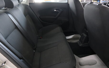 Volkswagen Polo VI (EU Market), 2011 год, 1 089 000 рублей, 21 фотография