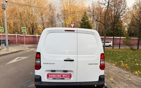 Peugeot Partner II рестайлинг 2, 2014 год, 950 000 рублей, 31 фотография