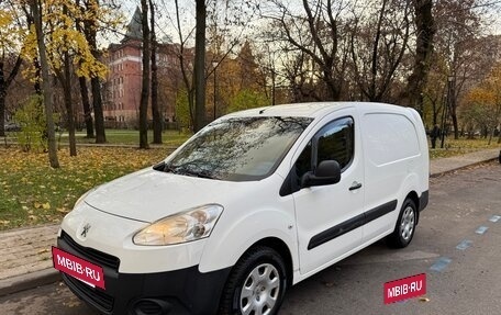 Peugeot Partner II рестайлинг 2, 2014 год, 950 000 рублей, 28 фотография