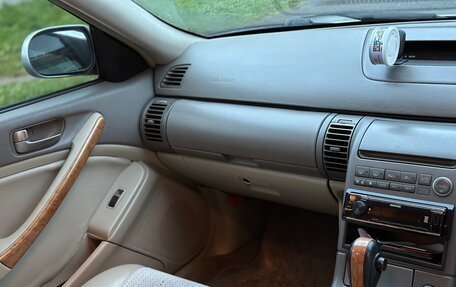 Nissan Skyline, 2001 год, 550 000 рублей, 7 фотография