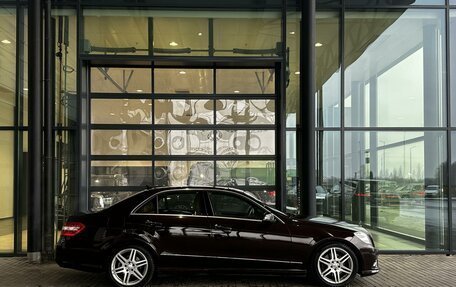 Mercedes-Benz E-Класс, 2011 год, 1 720 000 рублей, 3 фотография