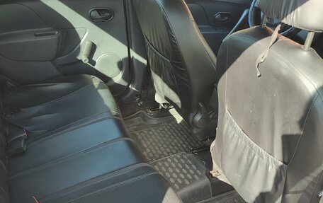 Renault Logan II, 2016 год, 650 000 рублей, 8 фотография