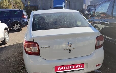 Renault Logan II, 2016 год, 650 000 рублей, 4 фотография