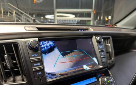 Toyota RAV4, 2018 год, 2 150 000 рублей, 11 фотография