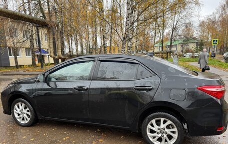 Toyota Corolla, 2017 год, 1 000 000 рублей, 1 фотография