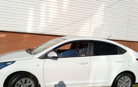 Hyundai Solaris II рестайлинг, 2020 год, 950 000 рублей, 6 фотография