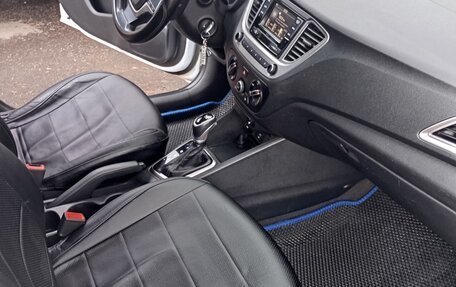 Hyundai Solaris II рестайлинг, 2020 год, 950 000 рублей, 29 фотография